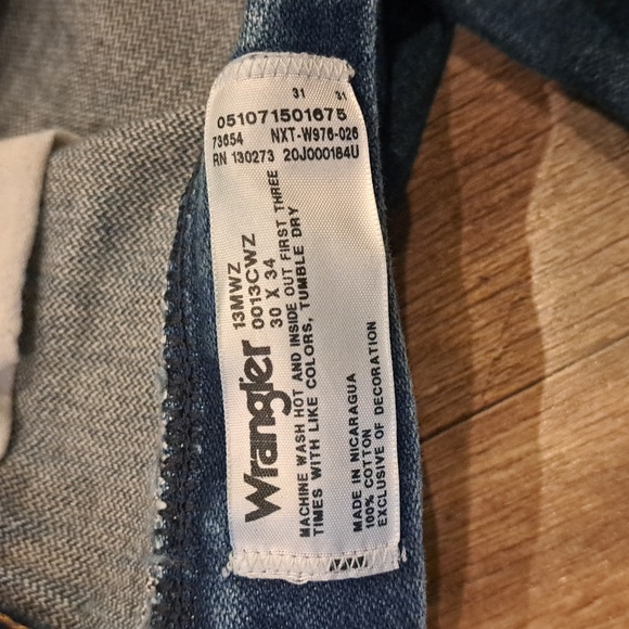 Wrangler Jeans Size 30x34 Style 13MWZ - Picture 7 of 8